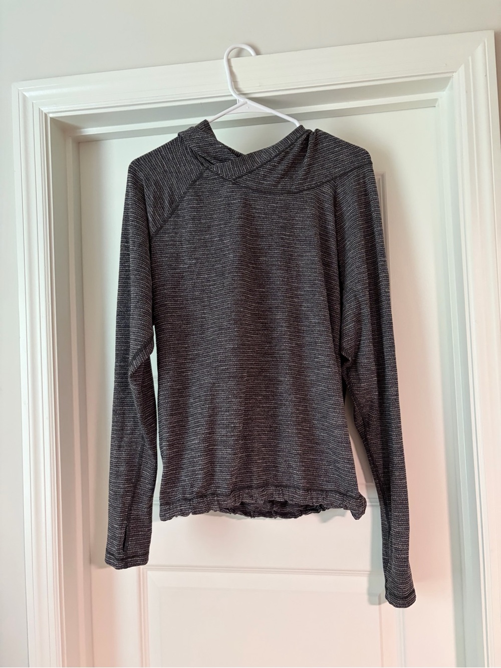 lululemon athletica Women's Hooded Long-Sleeve Top in Charcoal Heather